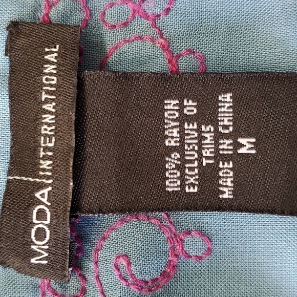 Mods international Bohemian, style dress, medium blue with purple enbroidery. M - Picture 10 of 12